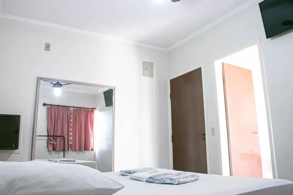 Apartamento de casal com TV, Hotel Rudge Ramos